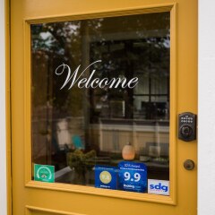 Отель Hawthorne Park Bed and Breakfast банкомат