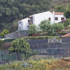 Отель Finca Los Geranios спортивное сооружение
