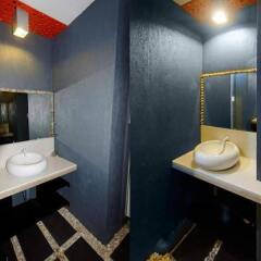 Отель La Place Guesthouse Филиппины, Лапу-Лапу - отзывы, цены и фото номеров - забронировать отель La Place Guesthouse онлайн ванная фото 2
