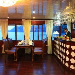 Отель Phoenix Luxury Cruise интерьер отеля