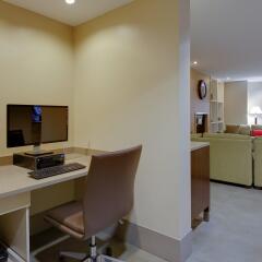Отель Country Inn & Suites by Radisson, Frederick, MD интерьер отеля