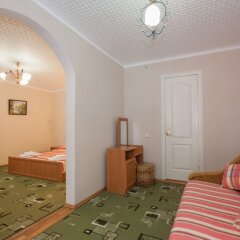 Гостиница Де Альбина в Судаке 13 отзывов об отеле, цены и фото номеров - забронировать гостиницу Де Альбина онлайн Судак комната для гостей фото 5