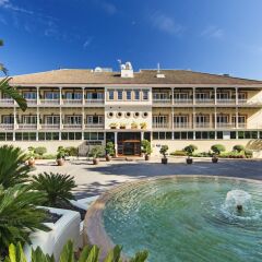 Отель Lindner Golf Resort Portals Nous пляж