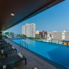 Acqua Hotel бассейн