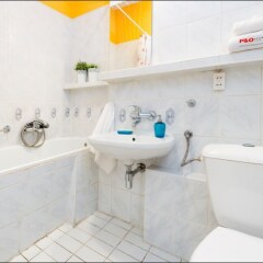 Отель P&O Apartments Dluga 1 Польша, Варшава - отзывы, цены и фото номеров - забронировать отель P&O Apartments Dluga 1 онлайн ванная