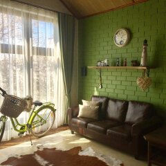 Гостиница Wave Holiday Home в Анапе отзывы, цены и фото номеров - забронировать гостиницу Wave Holiday Home онлайн Анапа комната для гостей фото 3