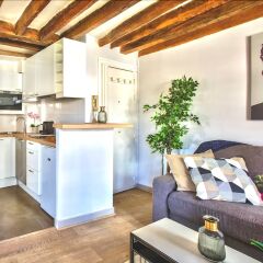 Отель "La Sorbonne" Amazing Loft в номере