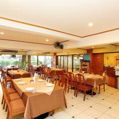 Отель Regent Ramkhamhaeng 22 Таиланд, Бангкок - отзывы, цены и фото номеров - забронировать отель Regent Ramkhamhaeng 22 онлайн питание фото 2
