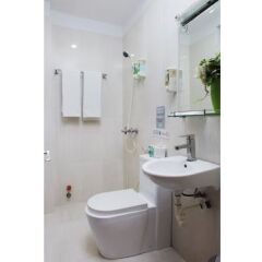 Отель Saigon Backpackers Hostel - Bui Vien Вьетнам, Хошимин - отзывы, цены и фото номеров - забронировать отель Saigon Backpackers Hostel - Bui Vien онлайн ванная фото 2