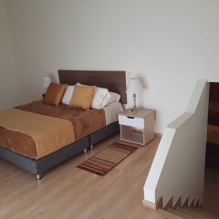 Hotel Santa Monica Suite комната для гостей фото 4