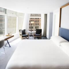 Отель The Standard - East Village США, Нью-Йорк - отзывы, цены и фото номеров - забронировать отель The Standard - East Village онлайн комната для гостей фото 2