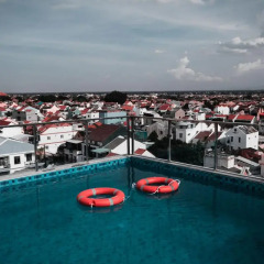 Отель Uptown Hoi An Hotel Вьетнам, Хойан - отзывы, цены и фото номеров - забронировать отель Uptown Hoi An Hotel онлайн бассейн фото 3