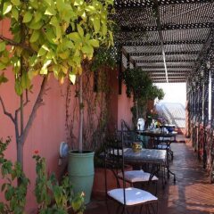 Отель Riad Les Hibiscus питание