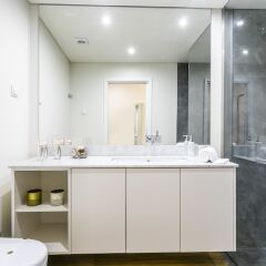 Апартаменты LxWay Apartments Alcântara Luxury ванная фото 2