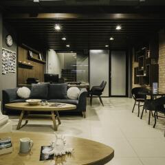 Отель TIRAS Patong Beach Hotel Таиланд, Патонг - отзывы, цены и фото номеров - забронировать отель TIRAS Patong Beach Hotel онлайн гостиничный бар