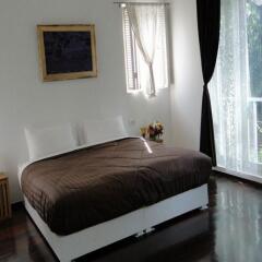 Отель Littlest Guesthouse Бангкок комната для гостей