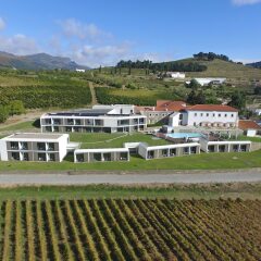 Отель Douro Scala Мезан-Фриу приотельная территория