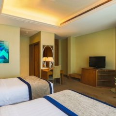Отель Byblos Hotel ОАЭ, Дубай - 3 отзыва об отеле, цены и фото номеров - забронировать отель Byblos Hotel онлайн удобства в номере фото 2