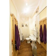 Отель Cosy, Modern Flat in Covent Garden ванная