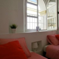 Отель Bed & Breakfast Jerez Испания, Херес-де-ла-Фронтера - отзывы, цены и фото номеров - забронировать отель Bed & Breakfast Jerez онлайн комната для гостей фото 2