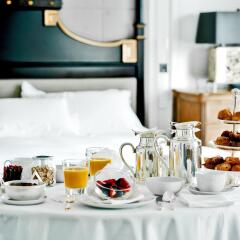 Hotel Villa Magna в номере
