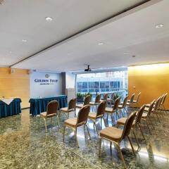 Отель Golden Tulip Andorra Fènix
