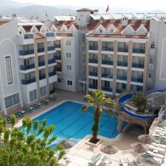 Epic Hotel бассейн фото 2