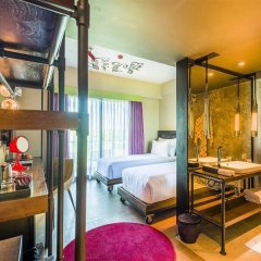 Отель Dash Hotel Seminyak Индонезия, Бали - 6 отзывов об отеле, цены и фото номеров - забронировать отель Dash Hotel Seminyak онлайн удобства в номере фото 2