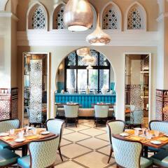 Отель Jumeirah Dar Al Masyaf - Madinat Jumeirah интерьер отеля