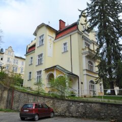 Отель Pension Akropolis парковка