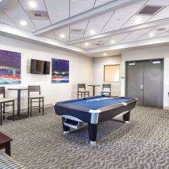 Отель Wyndham Desert Blue США, Лас-Вегас - отзывы, цены и фото номеров - забронировать отель Wyndham Desert Blue онлайн гостиничный бар