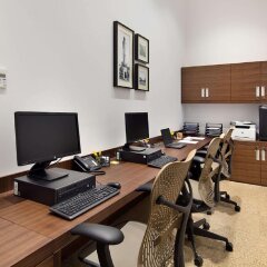 Hilton Garden Inn Izmir Bayrakli Турция, Измир - отзывы, цены и фото номеров - забронировать отель Hilton Garden Inn Izmir Bayrakli онлайн
