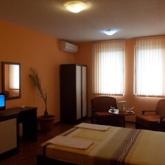 Отель Fotiadis Hotel Rooms & Studios Болгария, Велико Тырново - отзывы, цены и фото номеров - забронировать отель Fotiadis Hotel Rooms & Studios онлайн комната для гостей фото 3