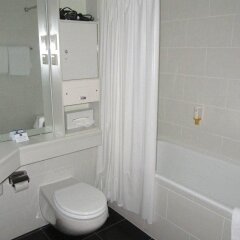 Opal Hotel ванная