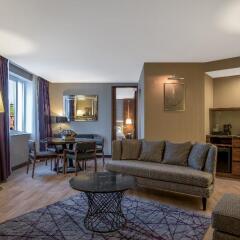 Гостиница Sheraton Nizhny Novgorod Kremlin Стандартный номер с двуспальной кроватью фото 9