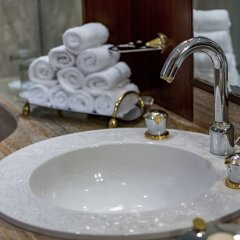 Отель Dusit Thani Dubai ОАЭ, Дубай - 2 отзыва об отеле, цены и фото номеров - забронировать отель Dusit Thani Dubai онлайн ванная