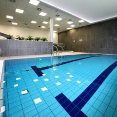 Отель Golden Tulip Gdansk Residence бассейн