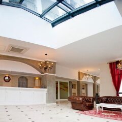 White Rock Castle Suite Hotel интерьер отеля фото 3