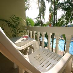 Windmill Resort Hotel Pattaya балкон