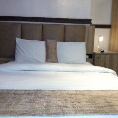 Отель Euro Lounge and Suites комната для гостей фото 5
