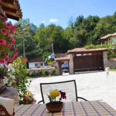 Отель Family Hotel Dinchova kushta Болгария, Сандански - отзывы, цены и фото номеров - забронировать отель Family Hotel Dinchova kushta онлайн фото 5