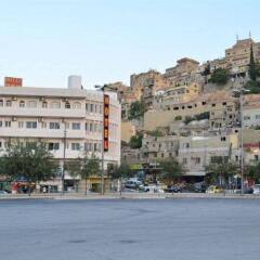 Kahramana Hotel