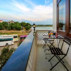 Отель HT Riverside Homestay балкон
