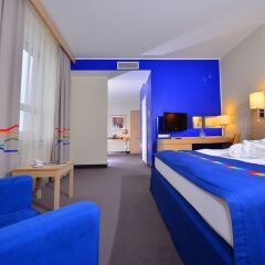 Гостиница Park Inn Казань комната для гостей фото 6