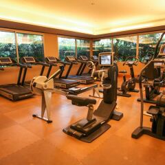 Hotel Fort Canning фитнесс-зал фото 2