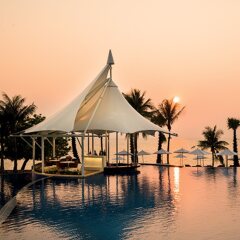 Отель Movenpick Siam Pattaya На Чом Тхиан приотельная территория