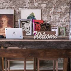 REST Ari Hostel гостиничный бар