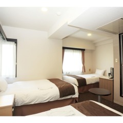 Отель Smile Hotel Asakusa Япония, Токио - 1 отзыв об отеле, цены и фото номеров - забронировать отель Smile Hotel Asakusa онлайн сейф в номере
