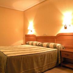 Отель Hostal Benamar комната для гостей фото 5