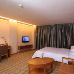 Landmark International Hotel Science City сейф в номере